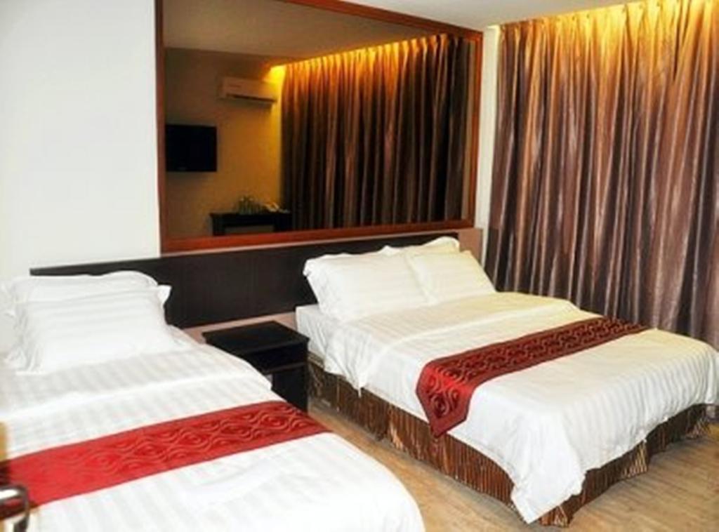 Goldenhill Hotel Kota Kinabalu Zimmer foto