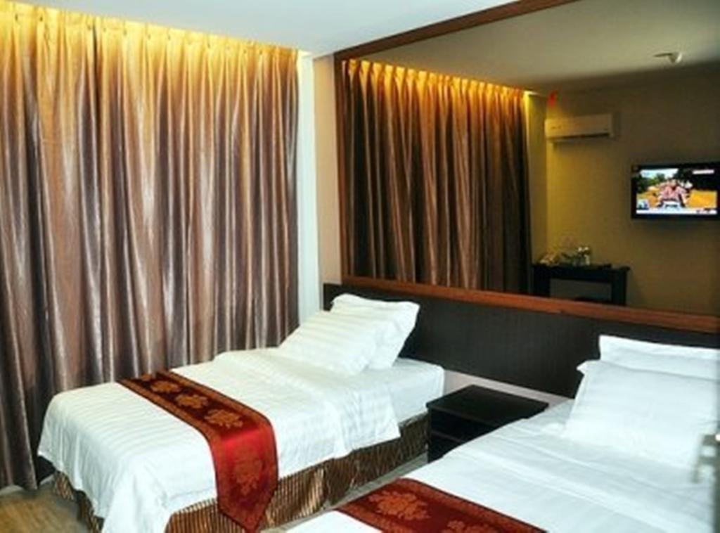 Goldenhill Hotel Kota Kinabalu Zimmer foto